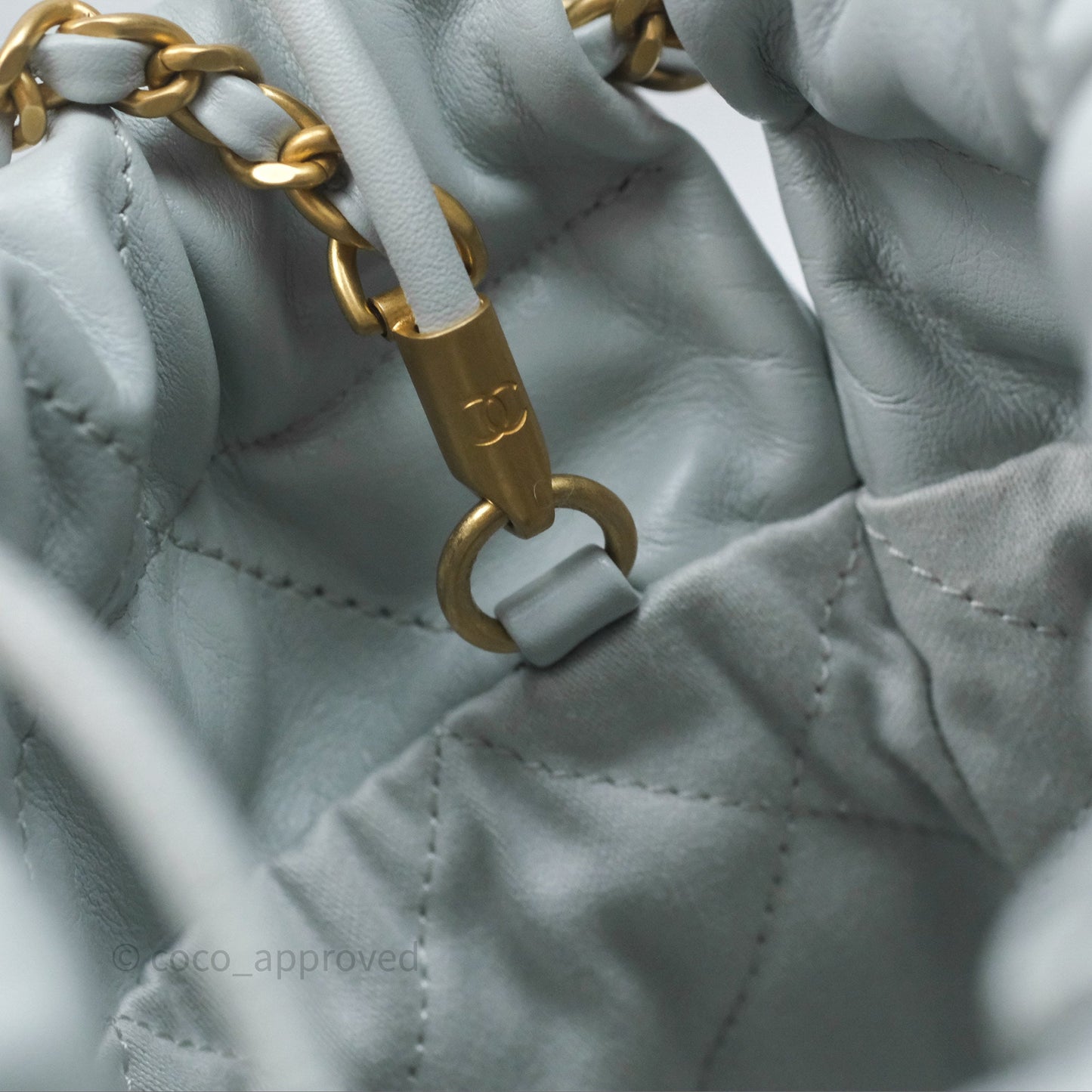 Chanel 22 Mini Bag Blue Grey Shiny Crumpled Calfskin Aged Gold Hardware