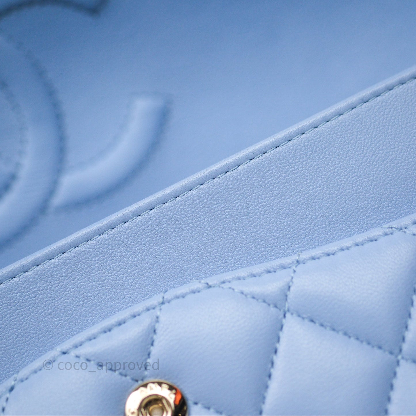 Chanel Classic M/L Medium Flap Quilted Sky Blue Lambskin Gold Hardware