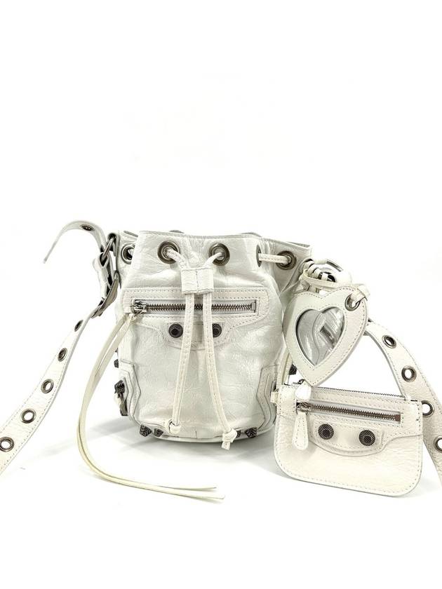 Luxury Balenciaga Lecagol bucket bag xs cross 702431