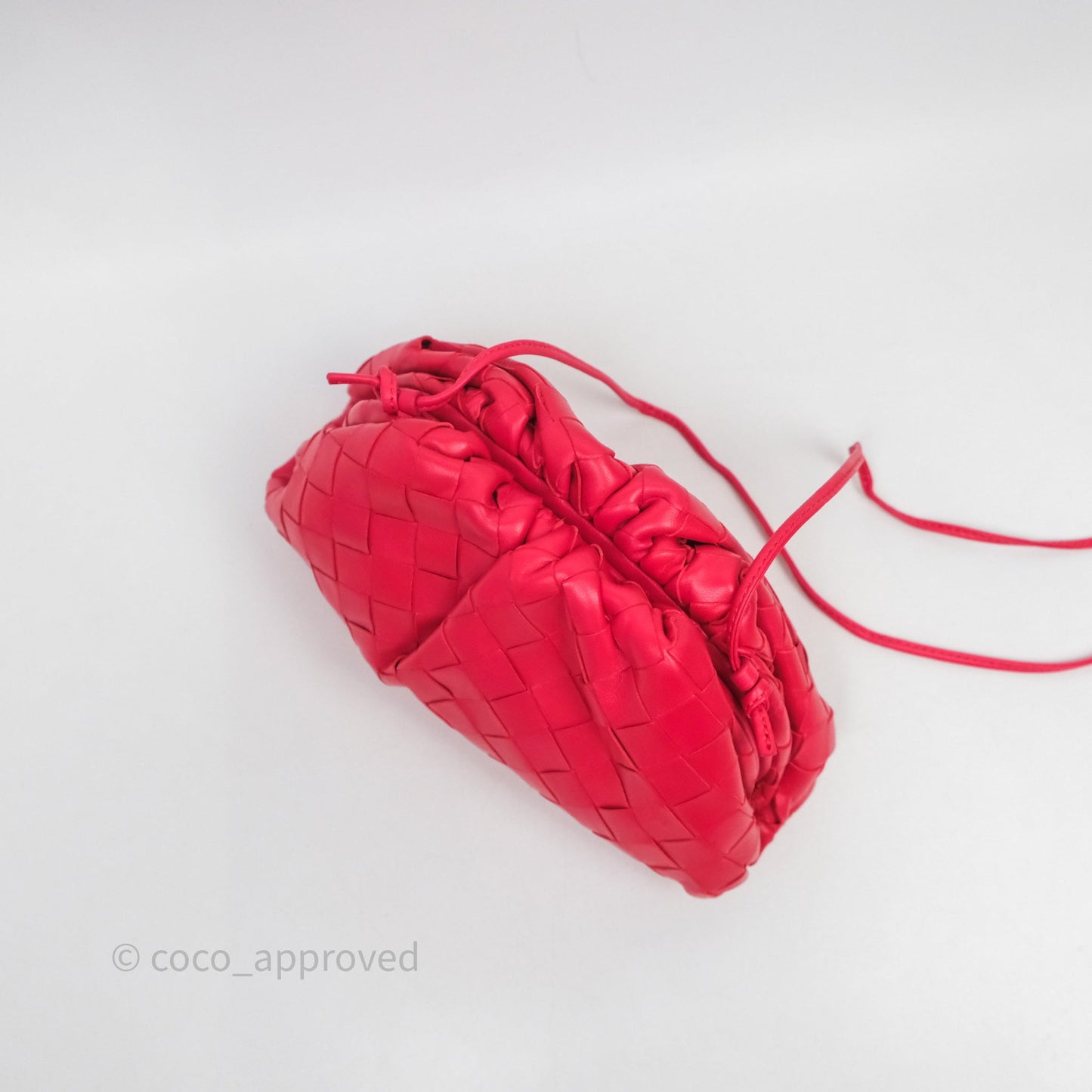 Bottega Veneta Mini Pouch Red Intrecciato Lambskin