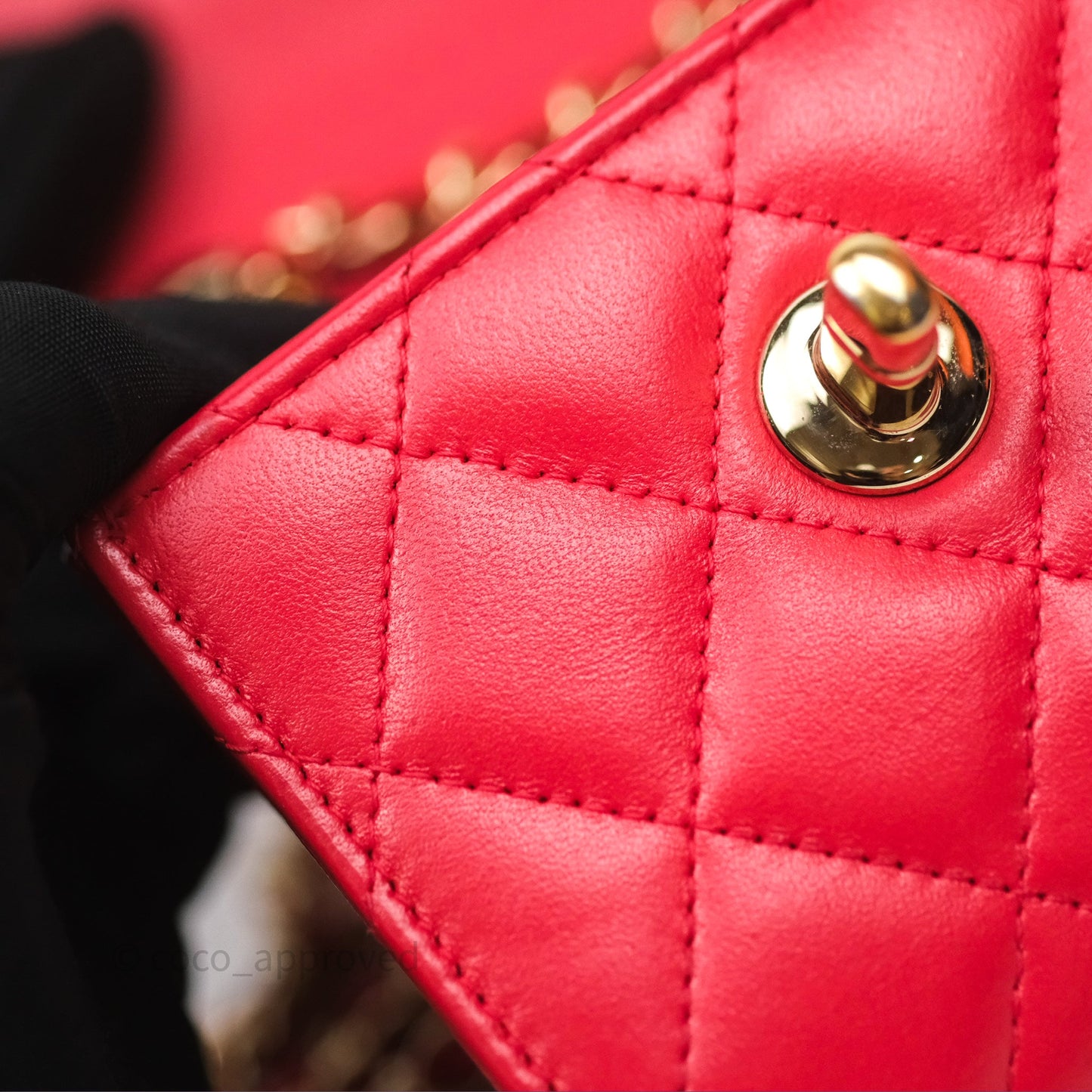 Chanel Mini Quilted Trendy CC Clutch With Chain Red Lambskin Gold Hardware