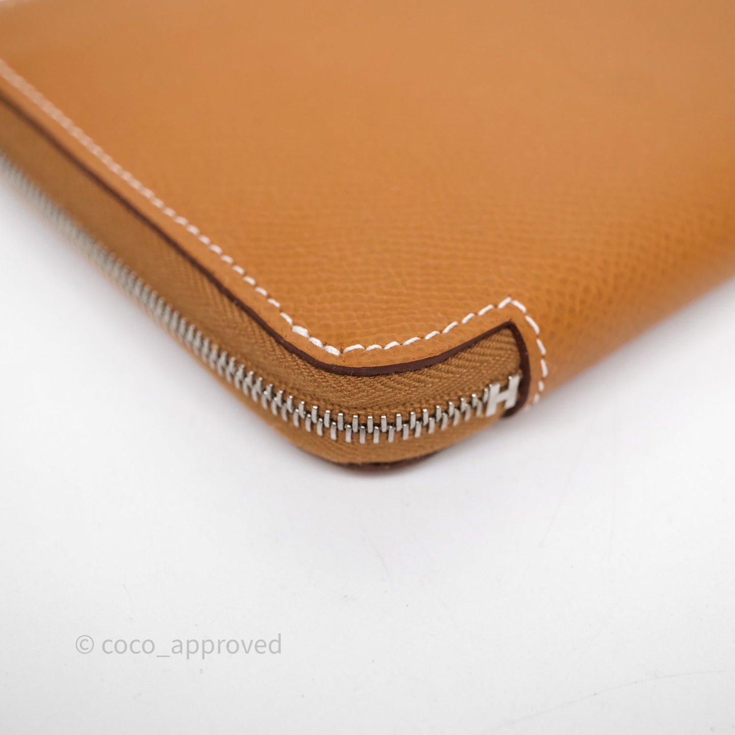 Hermès Silk In Classique Long Wallet Gold Epsom