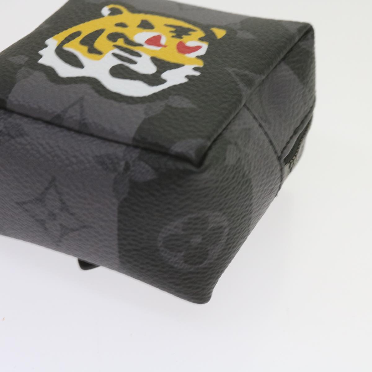 LOUIS VUITTON Monogram Eclipse Stripe NIGO Porte Cles Squared MP3224 60208S