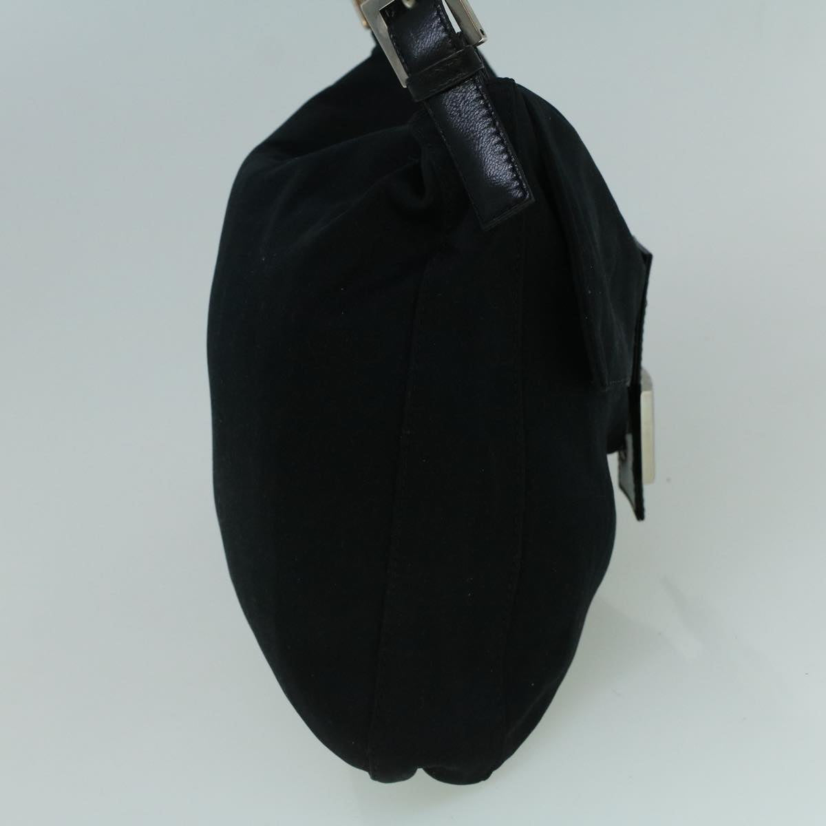 Luxury FendiMamma Baguette Shoulder Bag Nylon Black60359