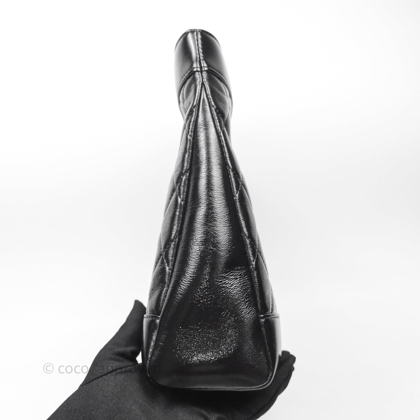 Chanel 31 Medium Hobo Black Shiny Crumpled Lambskin Gold Hardware 24S