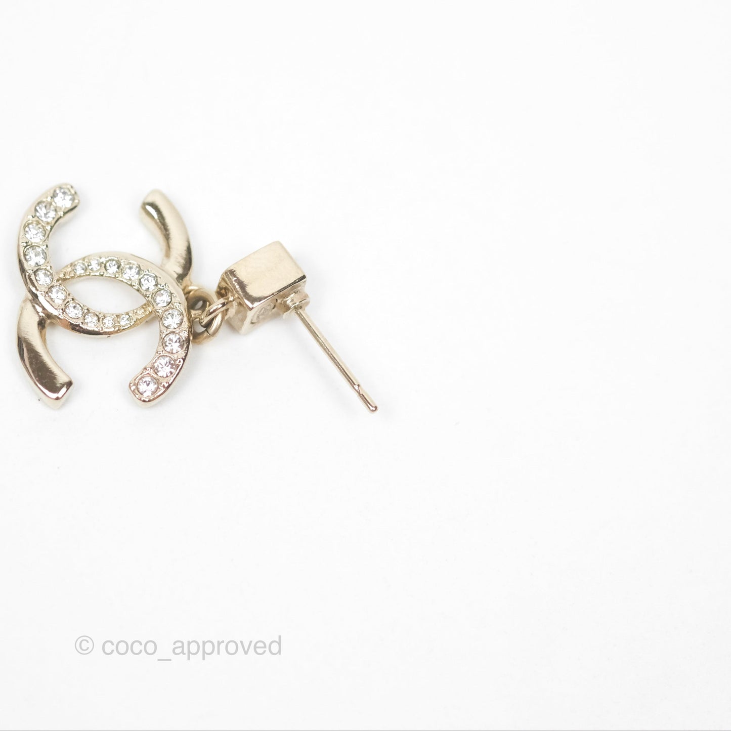Chanel CC Crystals Drop Earrings Gold Tone 24P