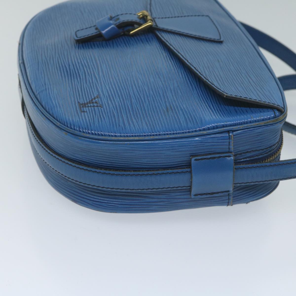 LOUIS VUITTON Epi June Feuille Shoulder Bag Blue M52155 LV 60732