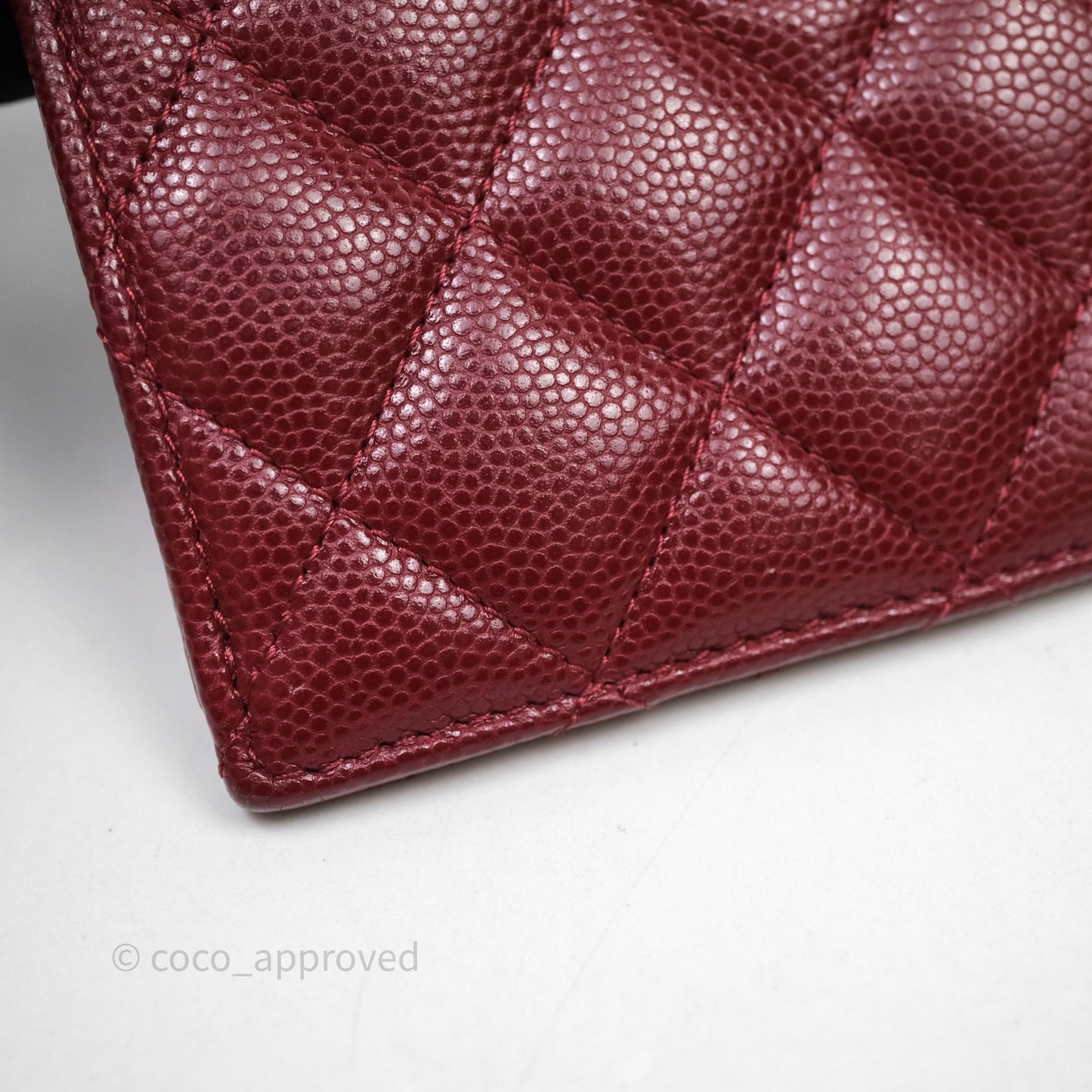 Chanel Classic Caviar Zipped Card Holder Burgundy Gold Hardware