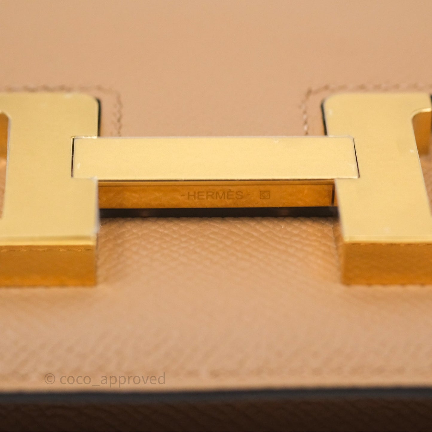 Hermès Constance Mini 18cm Chai 0M Epsom Gold Hardware