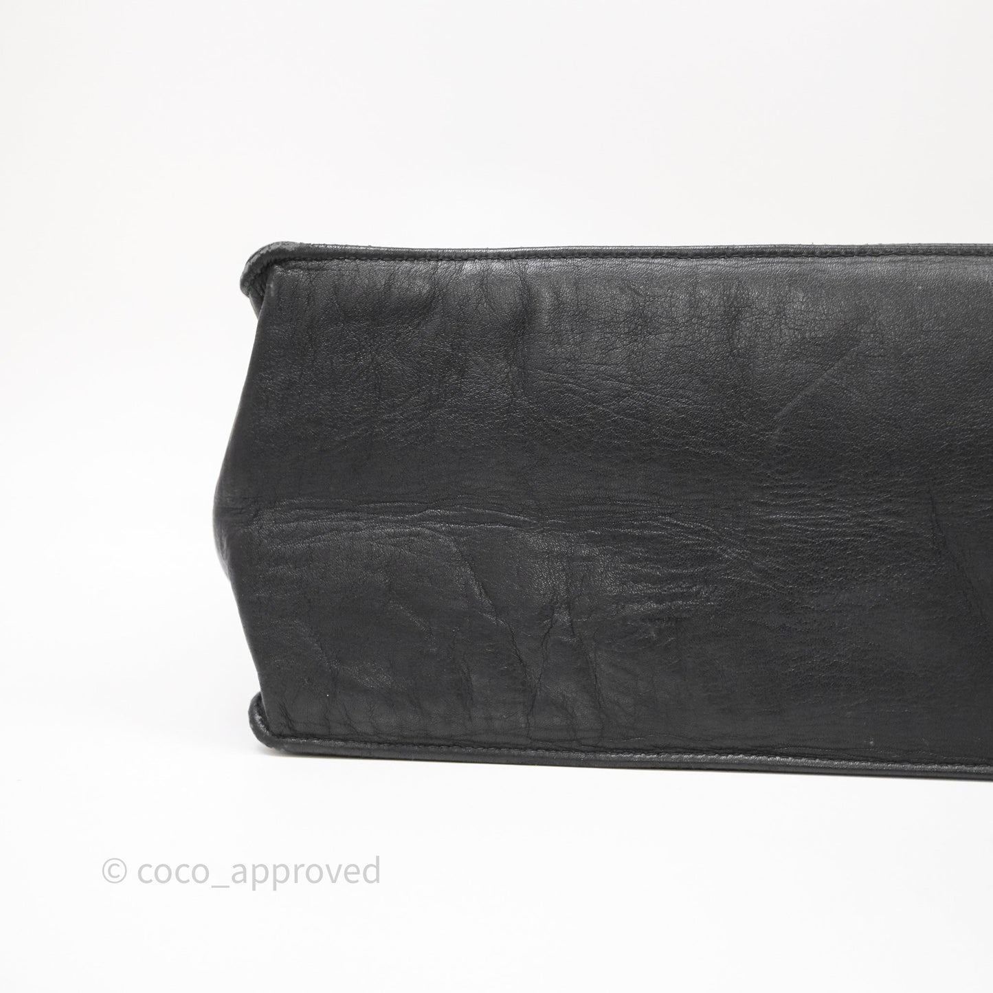 Chanel Vintage Shoulder Bag Black Calfskin Gold Hardware