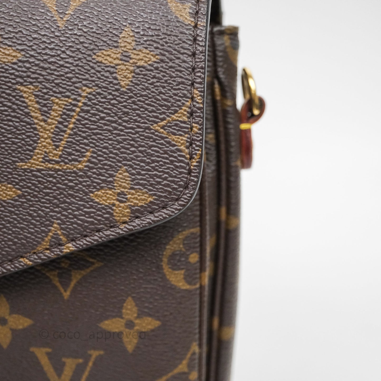 Louis Vuitton Pochette Metis Monogram