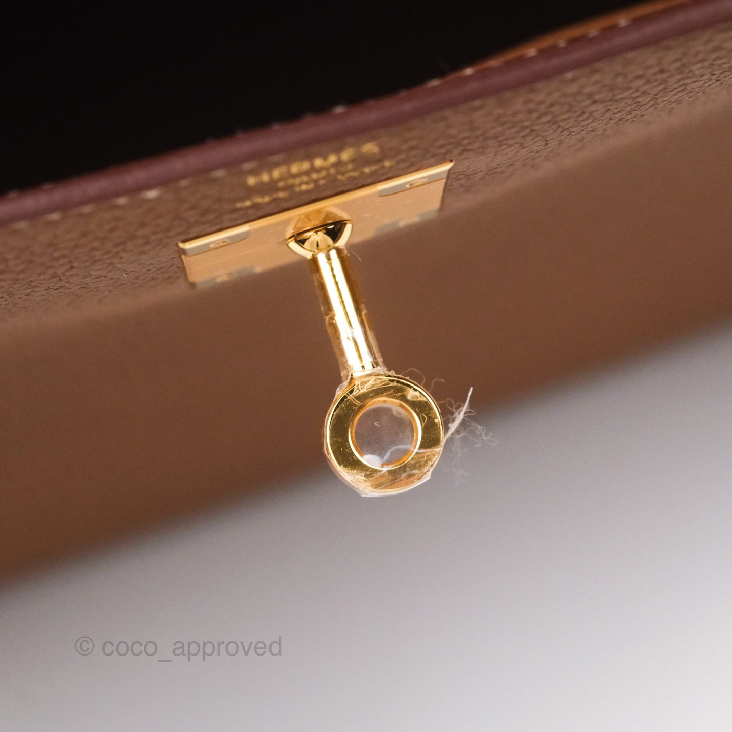 Hermès Kelly 28 Retourne Gold 37 Togo Gold Hardware