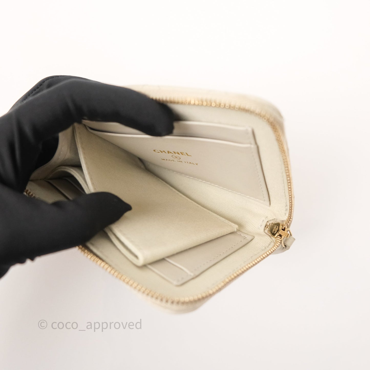 Chanel Zipper Card Holder Wallet Light Grey Caviar Gold Hardware