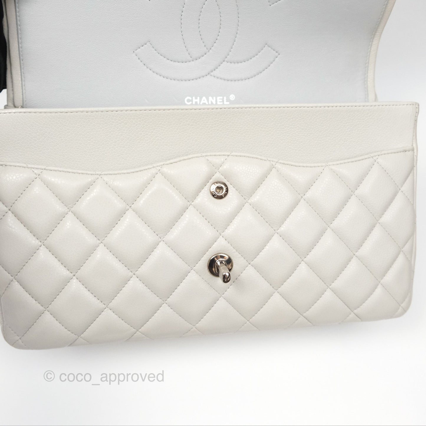 Chanel Jumbo Double Flap Light Grey Caviar Silver Hardware⁣⁣