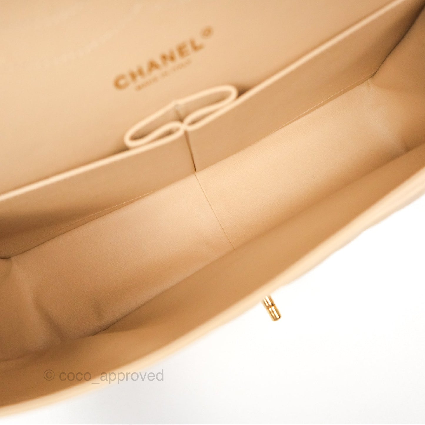 Chanel Jumbo Double Flap Beige Lambskin Gold Hardware⁣⁣