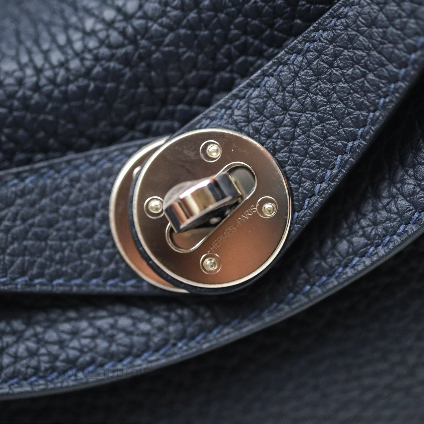 Hermès Lindy 26 Bleu Nuit 2Z Taurillon Clemence Palladium Hardware