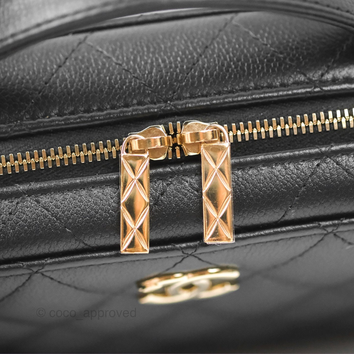 Chanel Quilted Top Handle Vanity Case Black Caviar Gold Hardware 22P