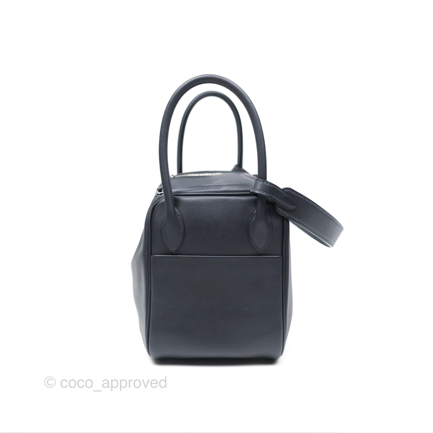 Hermès Lindy 26 Caban/Bleu Frida Swift Palladium Hardware