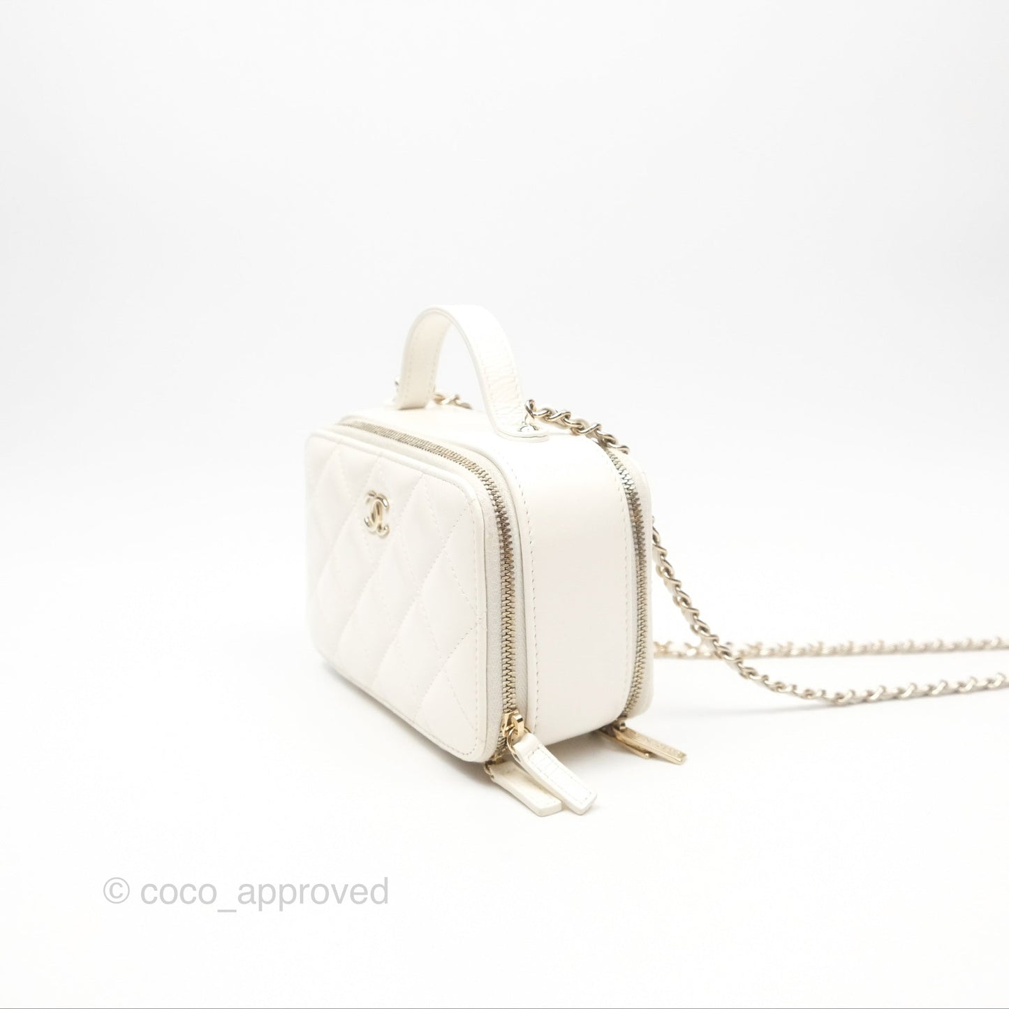 Chanel Top Handle Quilted Vanity Case White Shiny Lambskin Good Hardware