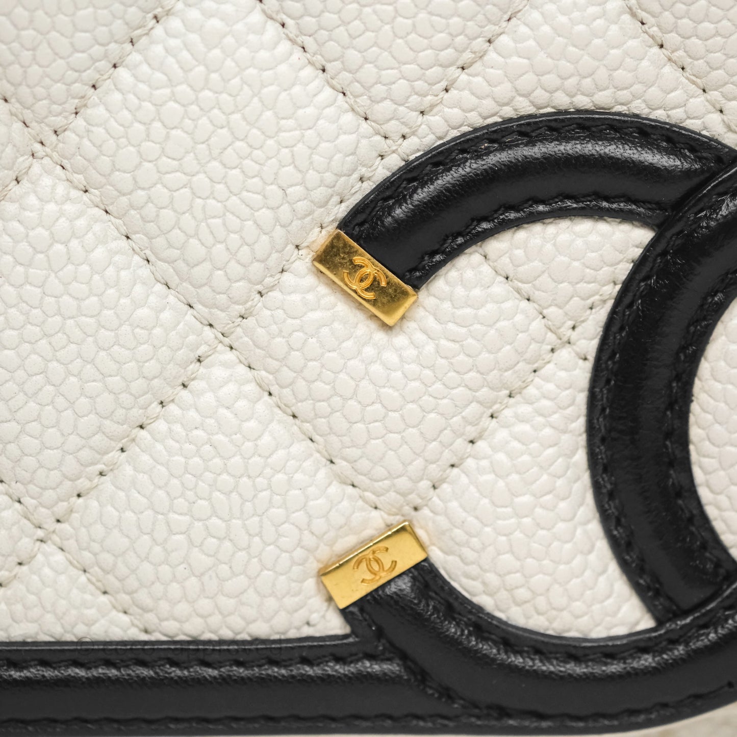 Chanel Quilted Medium CC Filigree Flap White/ Black Caviar