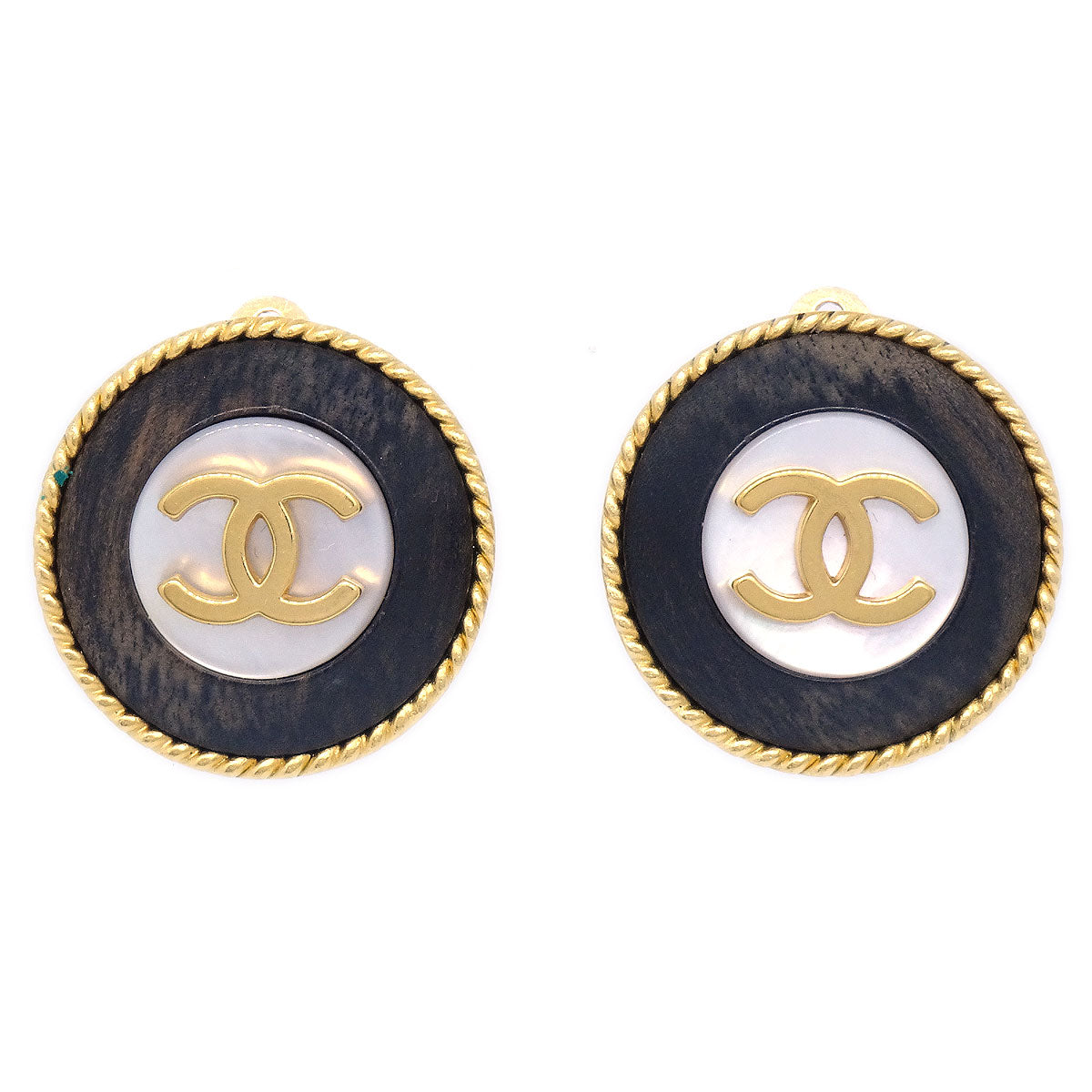 Luxury Chanel 1995 Mother-of-pearl Rope Edge Earrings Clip-On