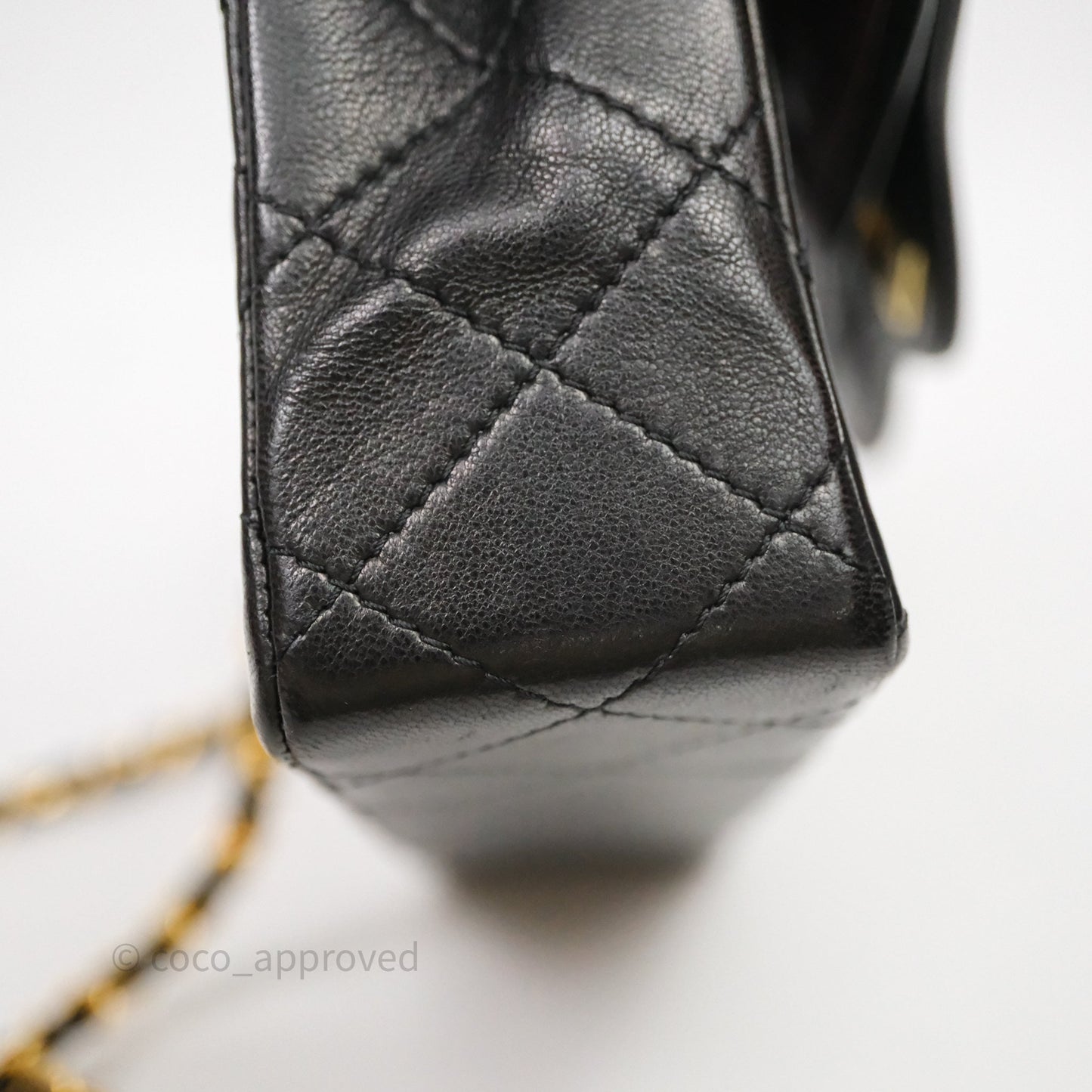Chanel Quilted Vintage Flap Bag Lambskin Black 24K Gold Hardware