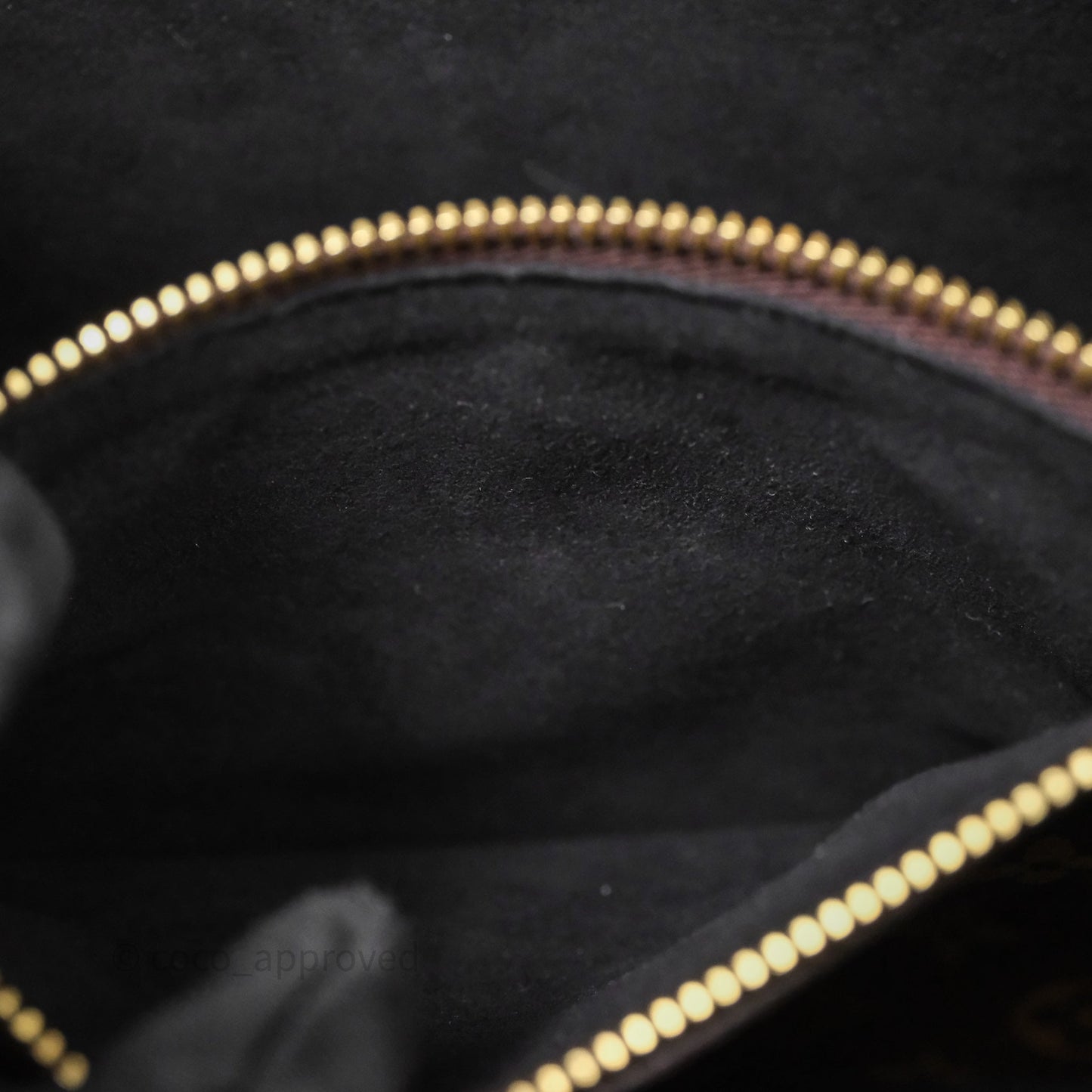 Louis Vuitton NéoNoé MM Black Monogram Canvas