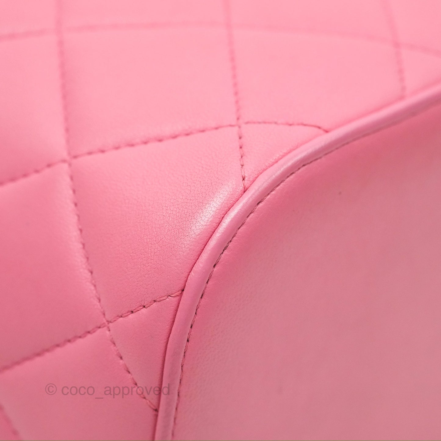Chanel Small Quilted Top Handle Vanity Case Pink Lambskin Gold Hardware