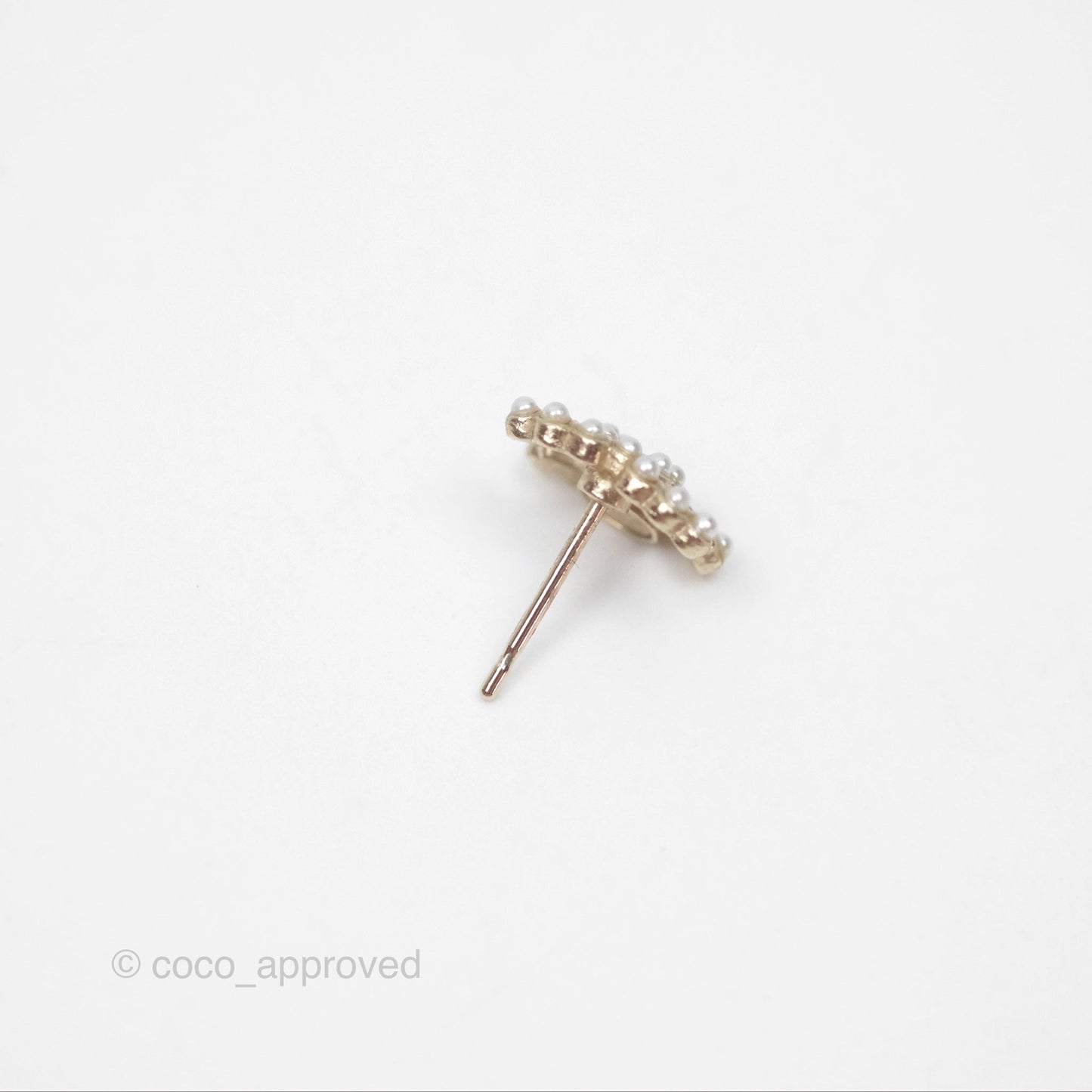 Chanel Pearl CC Earrings Gold Tone 20S