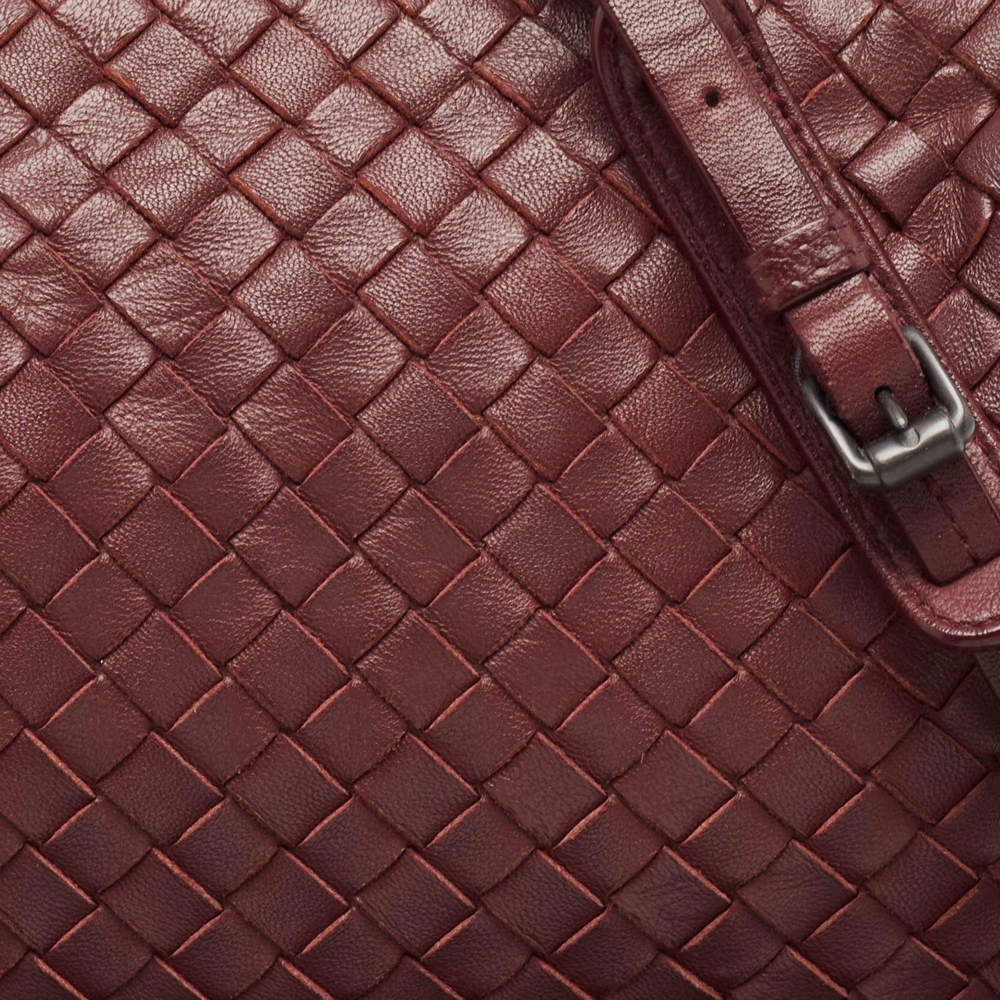 Luxury Bottega Veneta  Intrecciato Leather Nodini Crossbody Bag