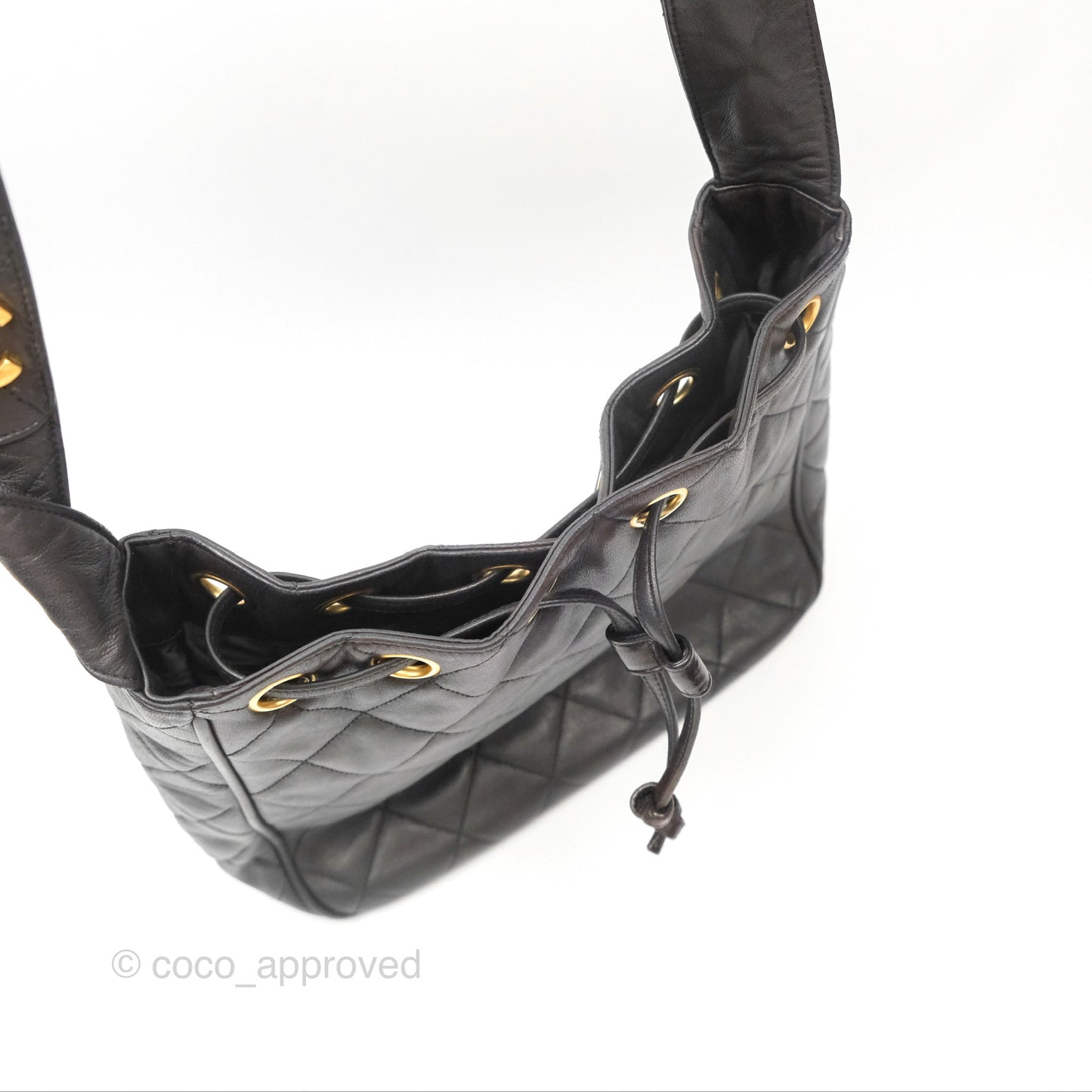 Chanel Vintage Drawstring Bucket Bag Black Lambskin Gold Hardware