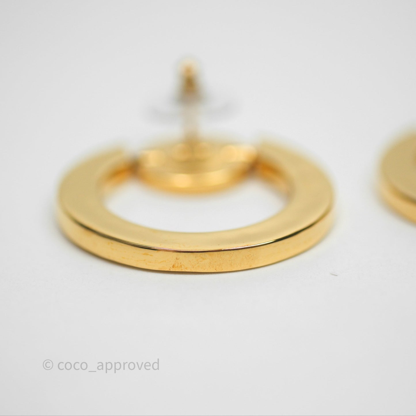Chanel CC Round Earrings Gold Tone 20A