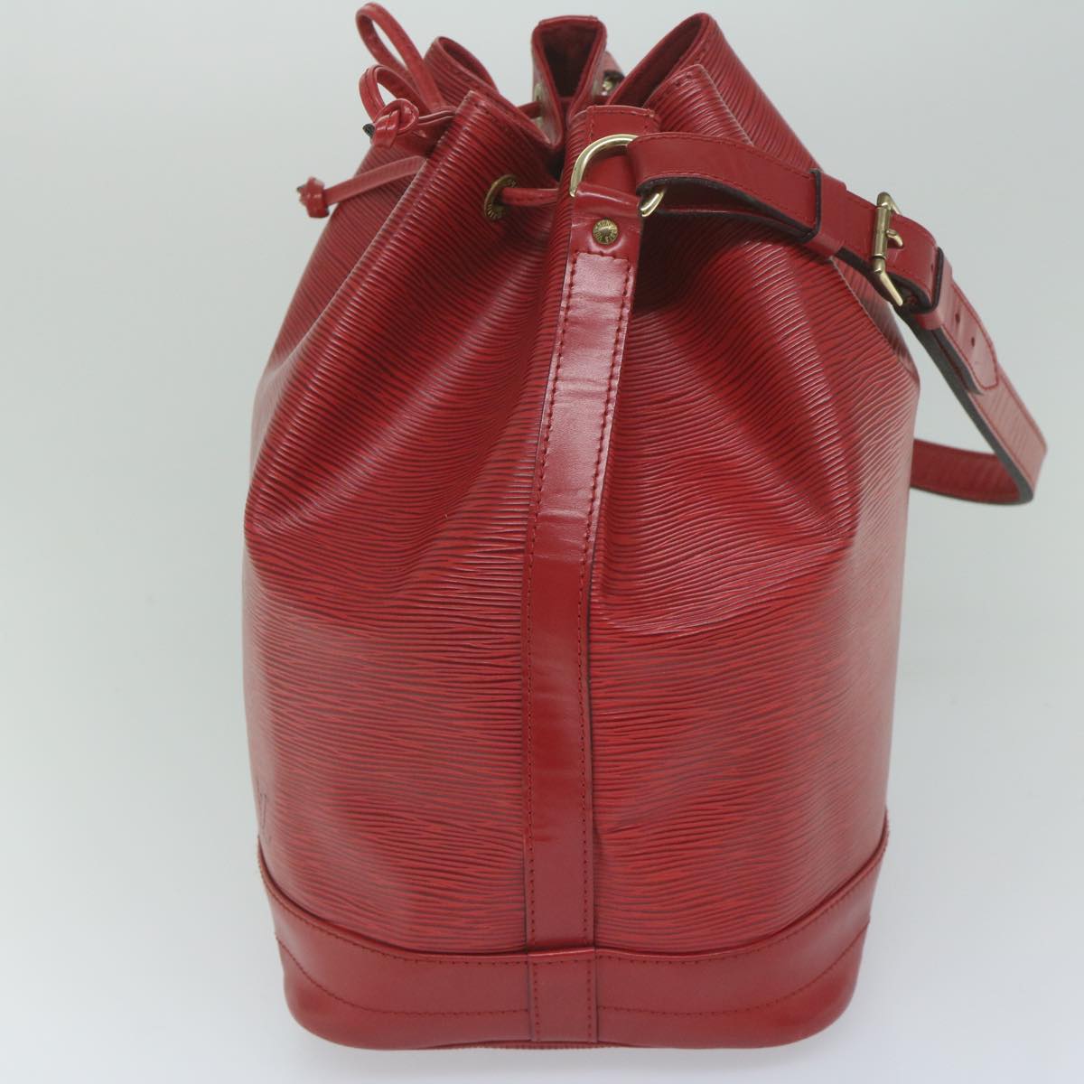 LOUIS VUITTON Epi Noe Shoulder Bag Red M44007 LV 61358