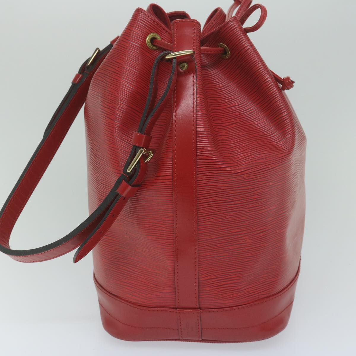 LOUIS VUITTON Epi Noe Shoulder Bag Red M44007 LV 61358