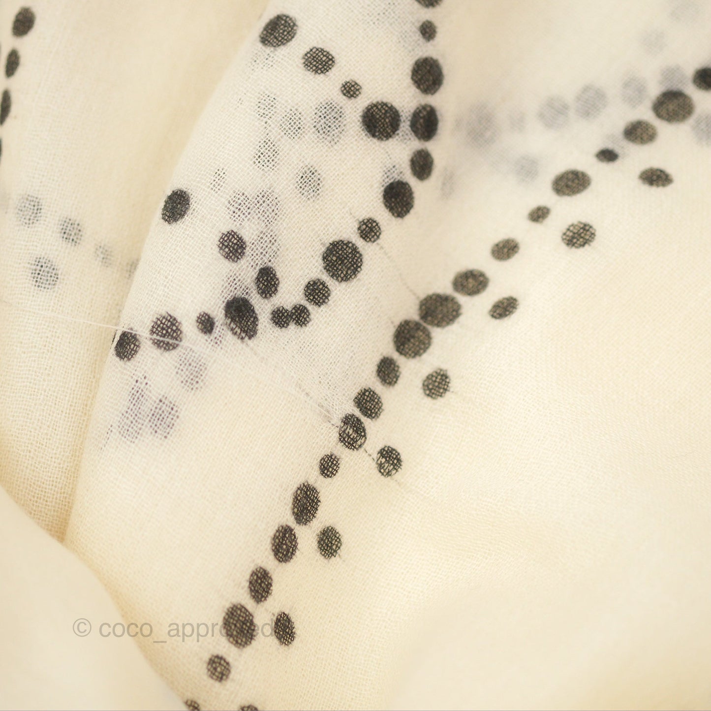 Chanel Cashmere Scarf Ivory/Black