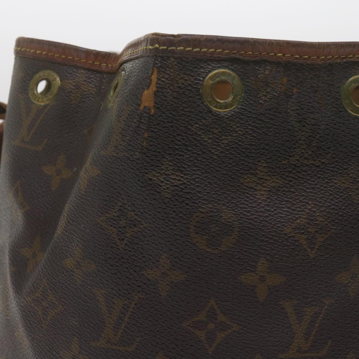 LOUIS VUITTON Monogram Petit Noe Shoulder Bag M42226 LV 61480