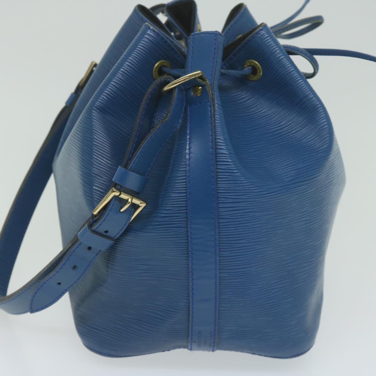 LOUIS VUITTON Epi Petit Noe Shoulder Bag Blue M44105 LV 61616