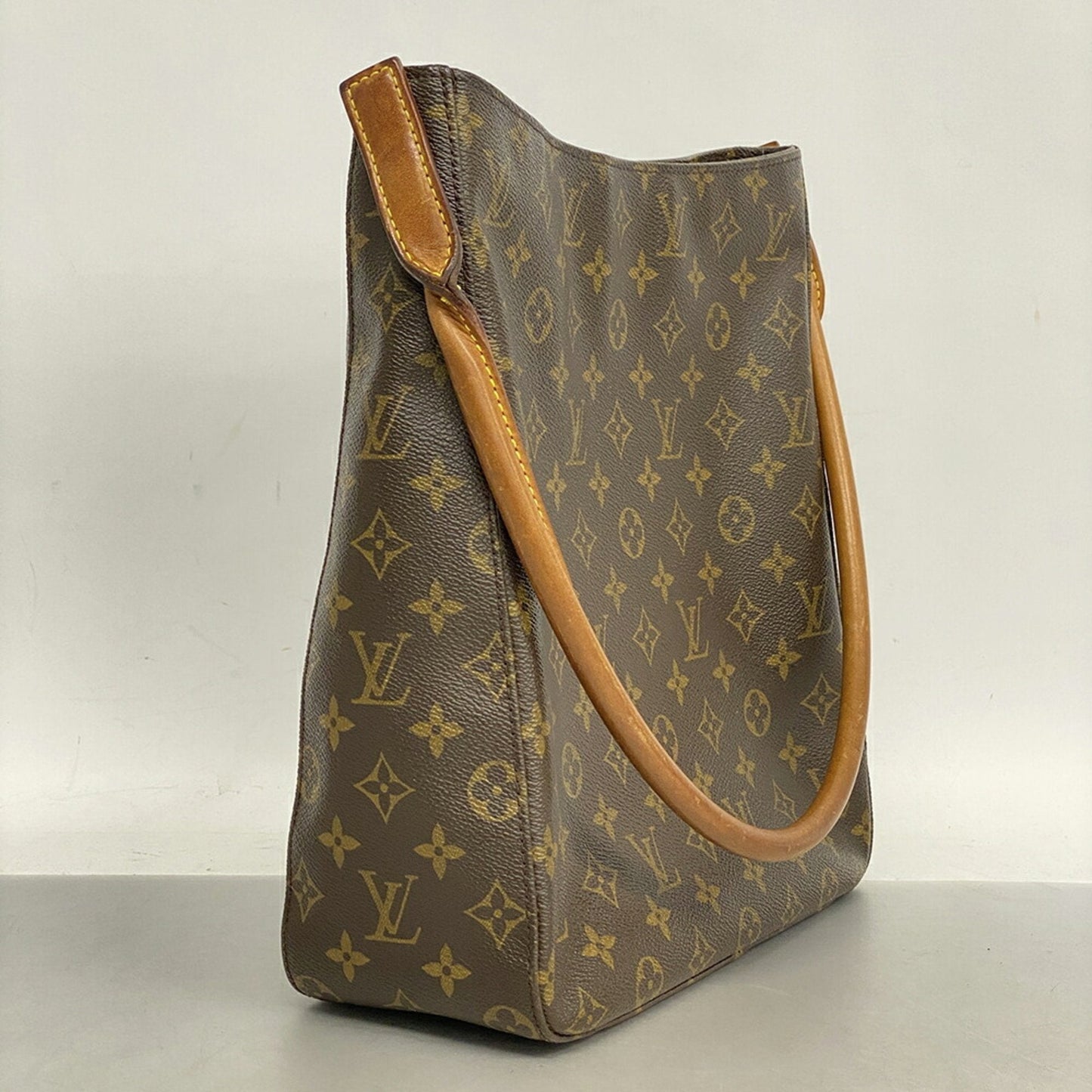 Louis Vuitton Looping Gm  Canvas Shoulder Bag ()