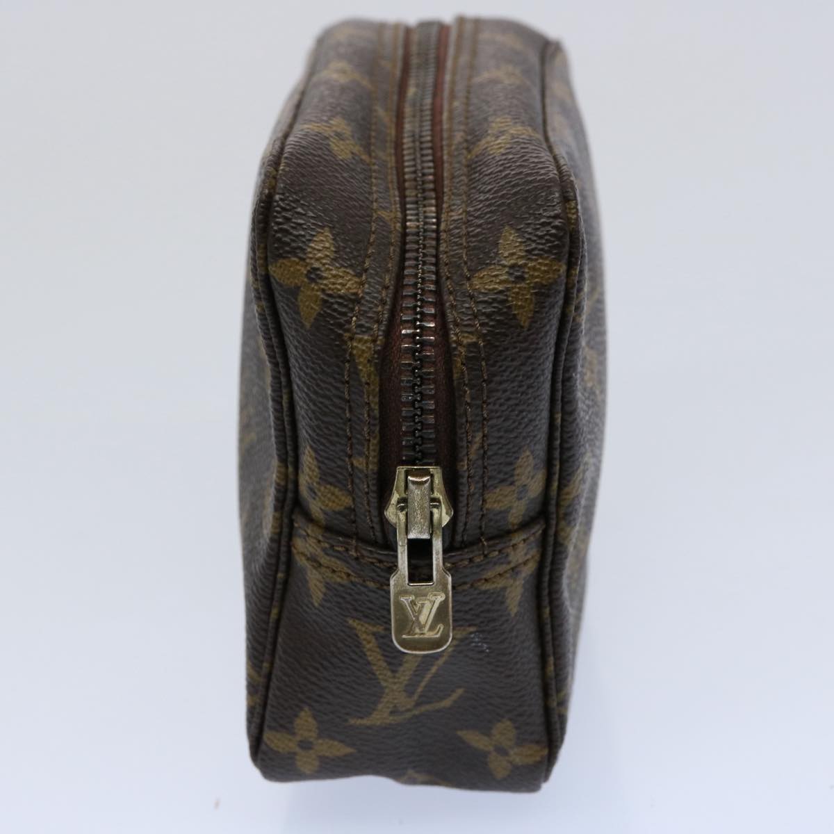 LOUIS VUITTON Monogram Trousse Toilette 18 Pouch M47526 LV 61750