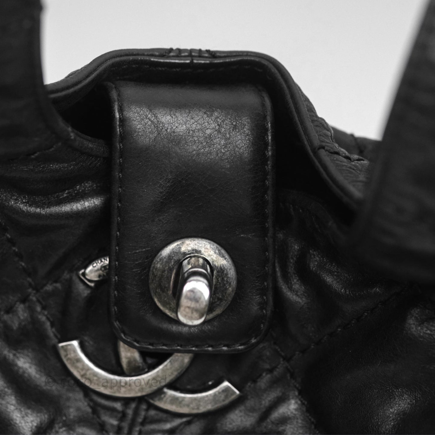 Chanel Quilted Coco Supple Hobo Black Aged Calfskin Ruthenium Hardware