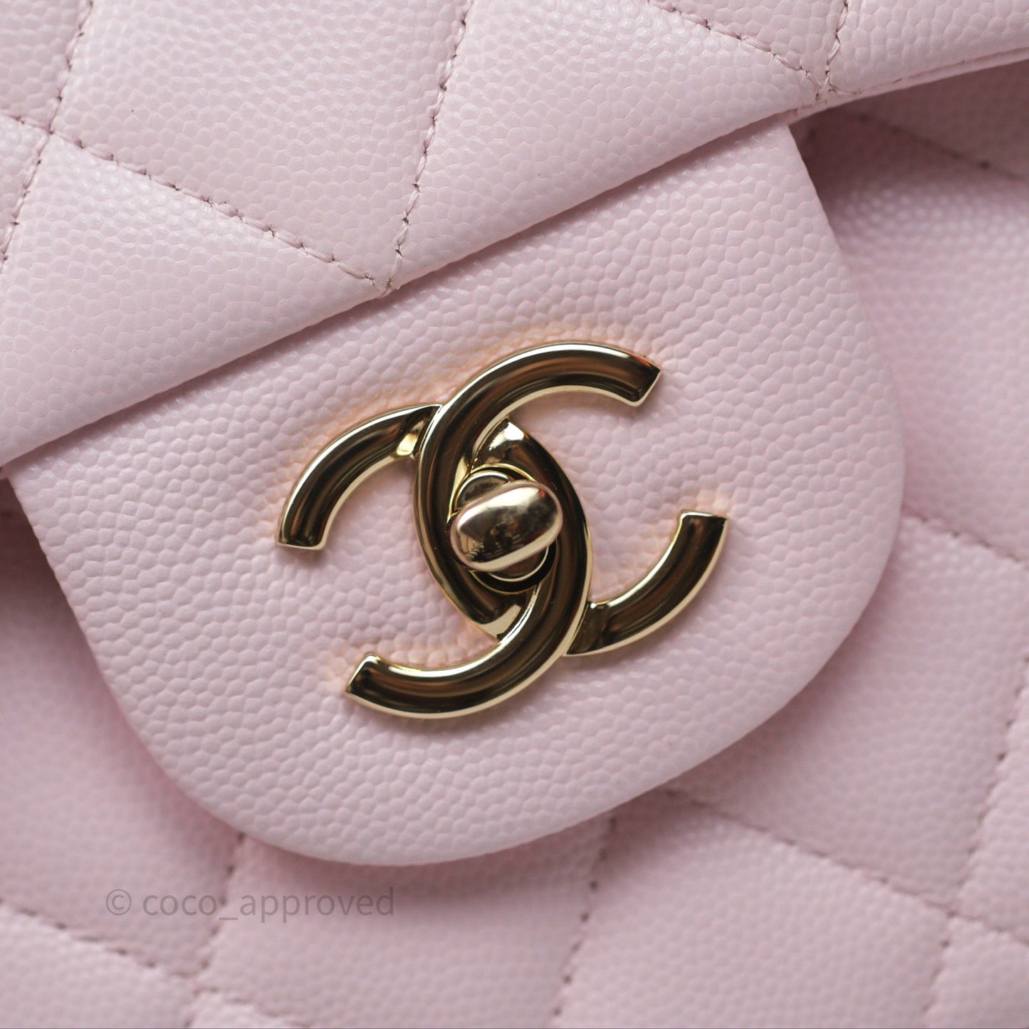 Chanel Jumbo Classic Double Flap Pink Caviar Gold Hardware⁣⁣