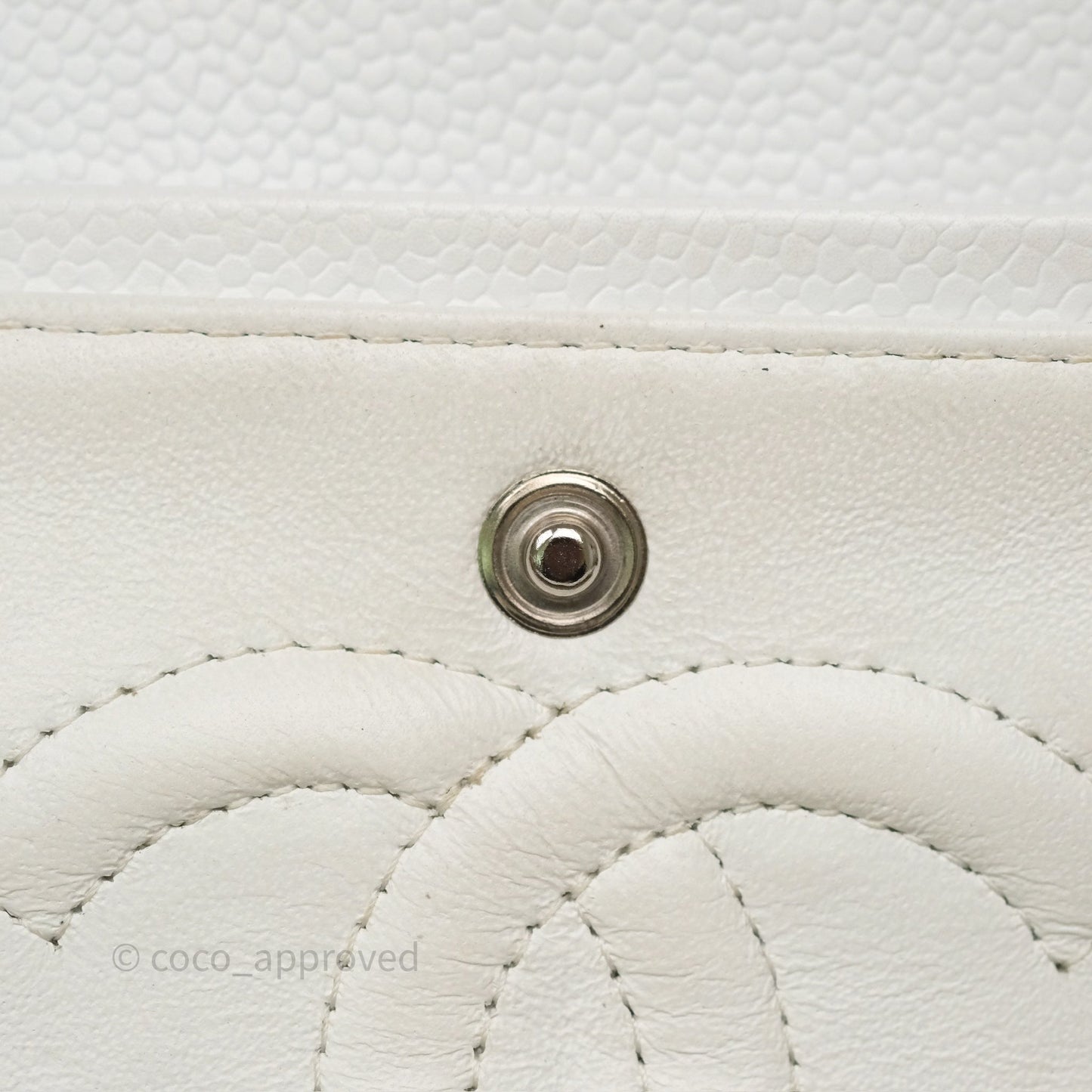 Chanel M/L Medium Classic Flap Quilted White Caviar Silver Hardware