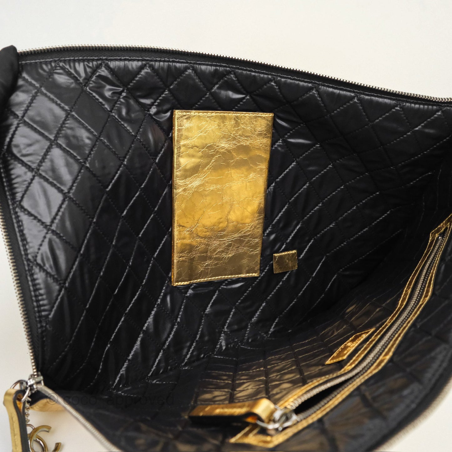Chanel Large Feministe Maize Feminine Pouch Clutch Metallic Gold Crumpled Lambskin