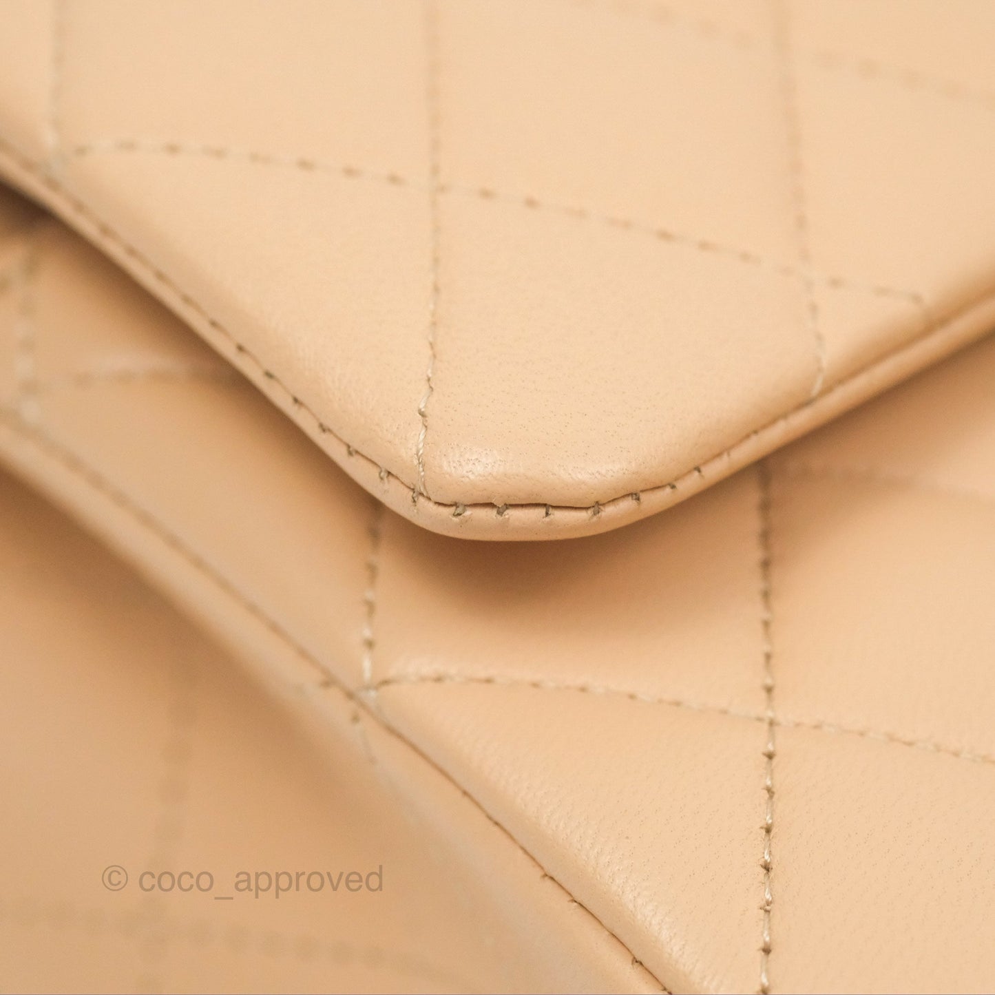 Chanel Classic M/L Medium Flap Quilted Beige Lambskin Gold Hardware