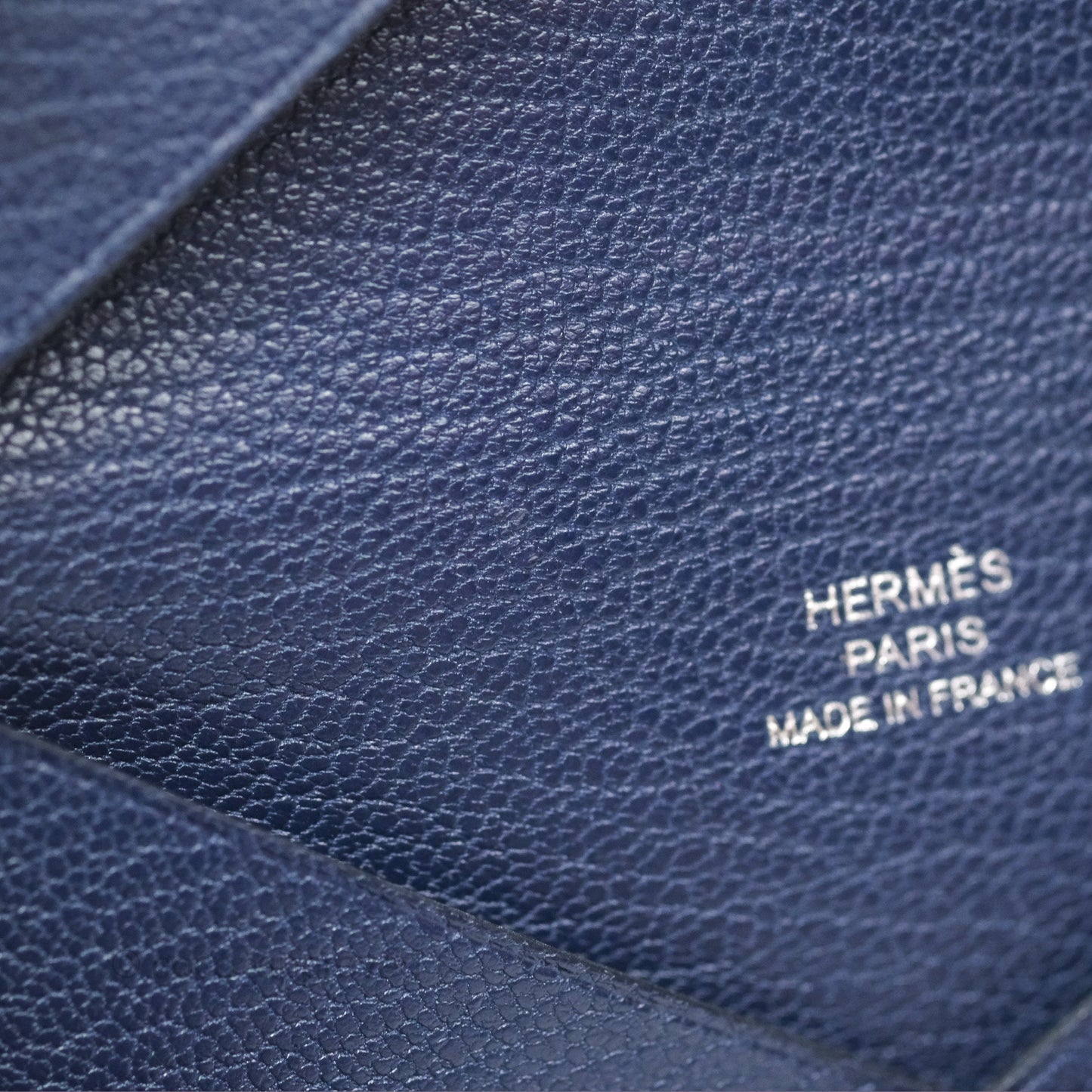 Hermès Calvi Card Holder Bleu Nuit 2Z Chevre Mysore
