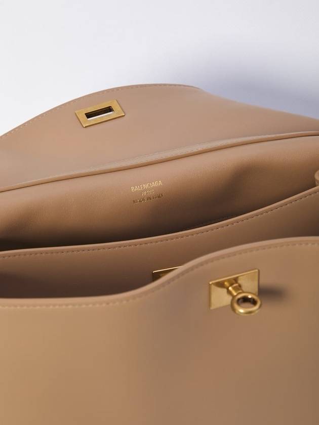 Luxury Balenciaga Medium Rodeo Bag