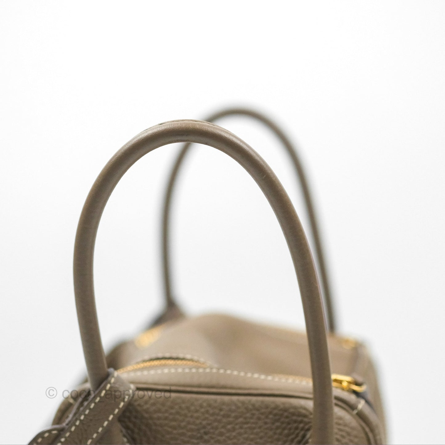 Hermès Lindy 26 Etoupe Clemence Gold Hardware
