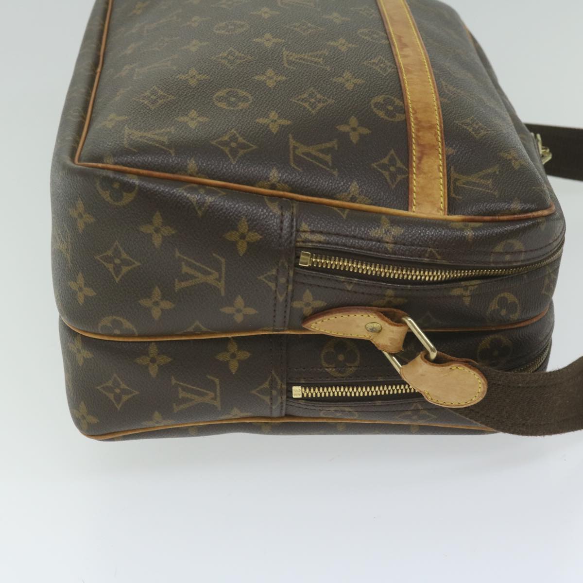 LOUIS VUITTON Monogram Reporter GM Shoulder Bag M45252 LV 62224