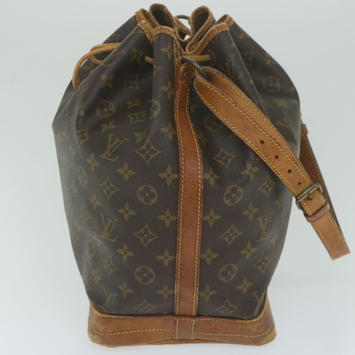 LOUIS VUITTON Monogram Noe Shoulder Bag M42224 LV 62303