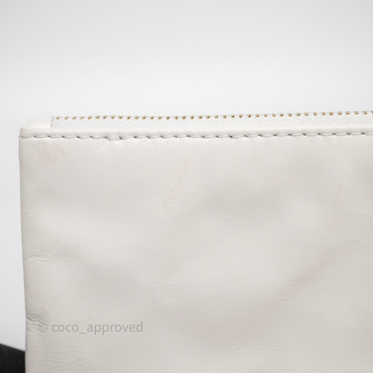 Chanel 22 Small White Shiny Crumpled Calfskin Aged Gold Hardware
